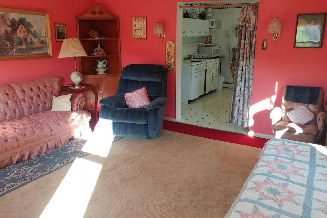 The Open Door In Jefferson Ny Apartment Exterior foto